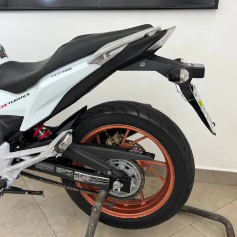 HONDA CB 250 F Twister , Foto 9