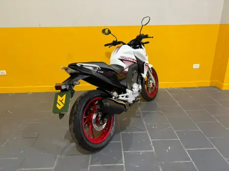 HONDA CB 250 F Twister FLEXONE, Foto 9