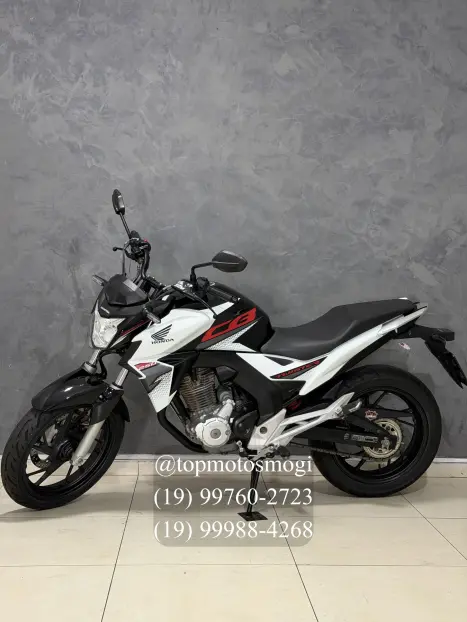 HONDA CB 250 F Twister , Foto 6