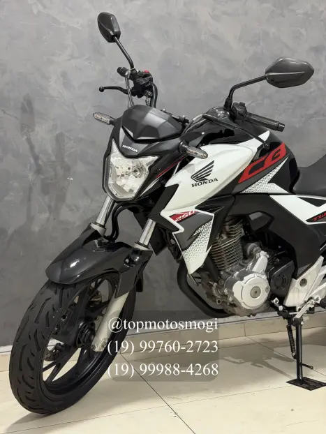 HONDA CB 250 F Twister , Foto 7