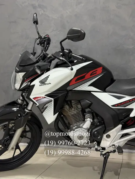 HONDA CB 250 F Twister , Foto 8