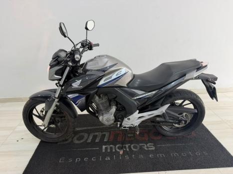 HONDA CB 250 F Twister FLEXONE, Foto 1