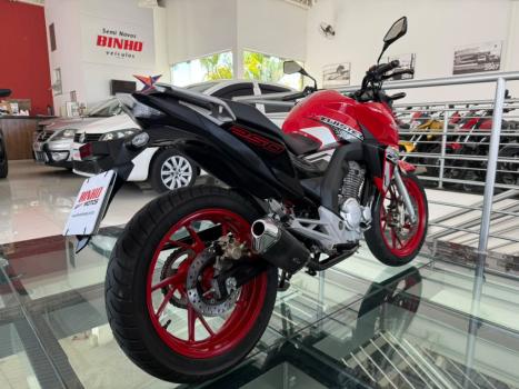HONDA CB 250 F Twister FLEXONE, Foto 3