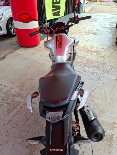 HONDA CB 300 F Twister FLEX CBS, Foto 6