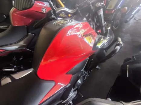 HONDA CB 300 F Twister FLEX ABS, Foto 4