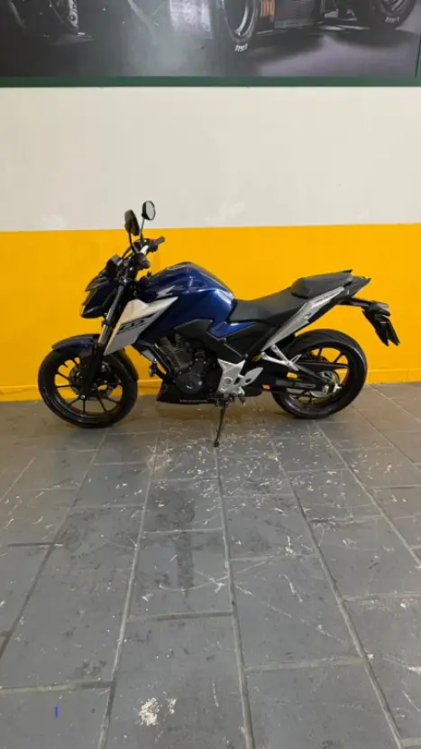 HONDA CB 300 F Twister FLEX ABS, Foto 9