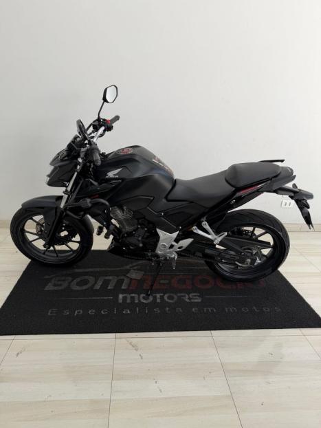 HONDA CB 300 F Twister FLEX ABS, Foto 6