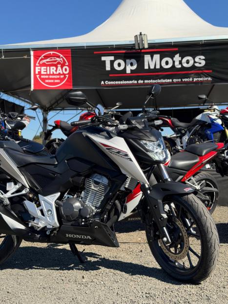 HONDA CB 300 F Twister FLEX CBS, Foto 2