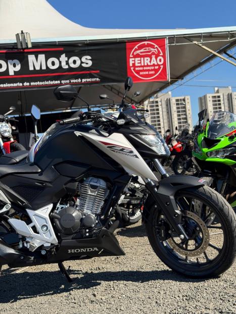 HONDA CB 300 F Twister FLEX CBS, Foto 3