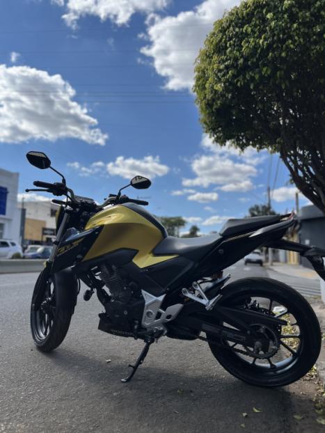 HONDA CB 300 F Twister FLEX ABS, Foto 3