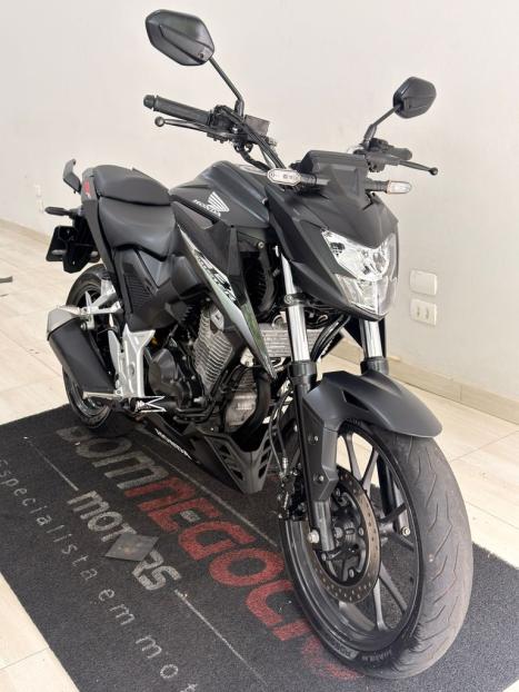 HONDA CB 300 F Twister FLEX ABS, Foto 1