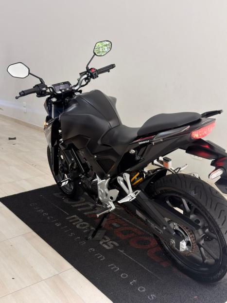 HONDA CB 300 F Twister FLEX ABS, Foto 2