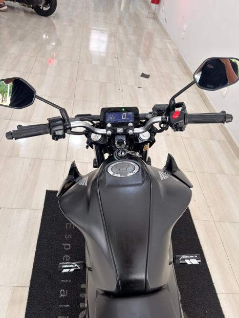 HONDA CB 300 F Twister FLEX ABS, Foto 3