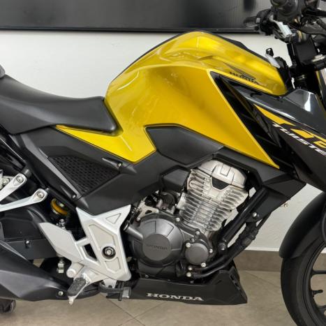 HONDA CB 300 F Twister FLEX ABS, Foto 3