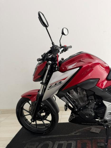 HONDA CB 300 F Twister FLEX ABS, Foto 3