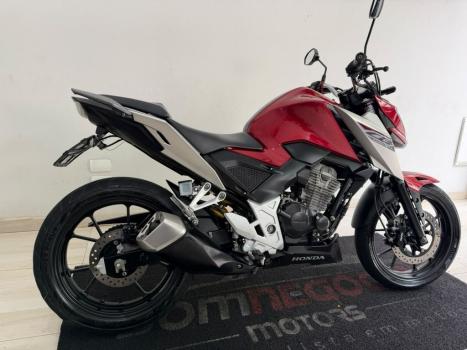 HONDA CB 300 F Twister FLEX ABS, Foto 7