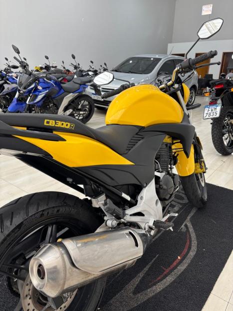 HONDA CB 300 R ABS, Foto 5