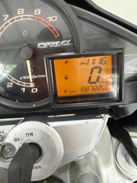 HONDA CB 300 R ABS, Foto 2