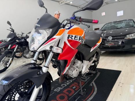 HONDA CB 300 R ESPECIAL EDITION, Foto 1