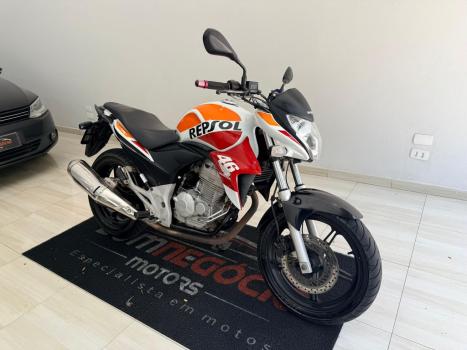 HONDA CB 300 R ESPECIAL EDITION, Foto 2