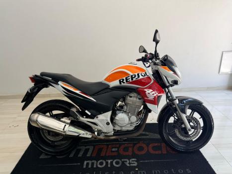 HONDA CB 300 R ESPECIAL EDITION, Foto 5