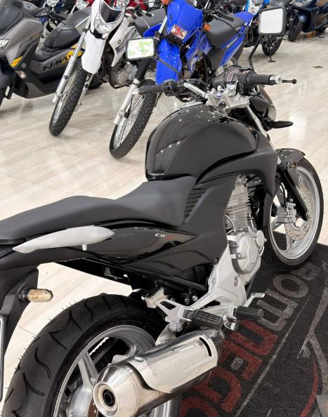 HONDA CB 300 R FLEX ABS, Foto 6