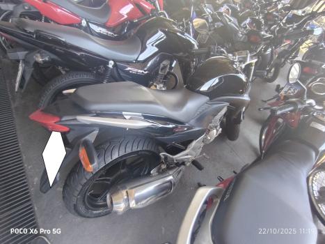 HONDA CB 300 R STD, Foto 5 HONDA CB 300 R STD, Foto 5