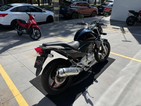 HONDA CB 300 R STD, Foto 4