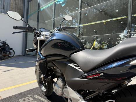 HONDA CB 300 R STD, Foto 8