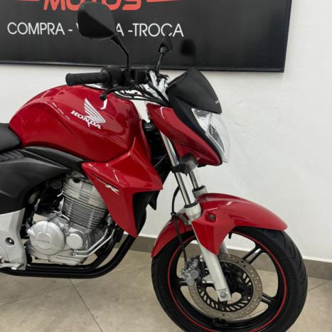 HONDA CB 300 R STD, Foto 2