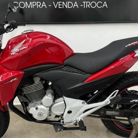 HONDA CB 300 R STD, Foto 8