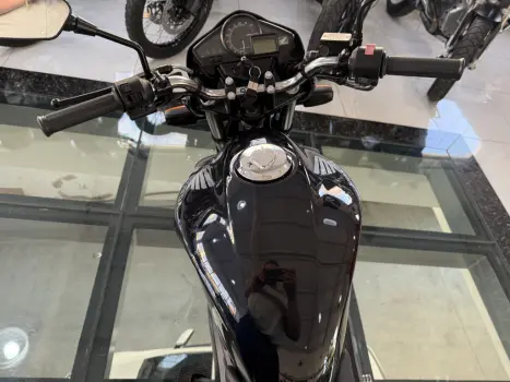 HONDA CB 300 R STD, Foto 3