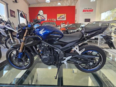HONDA CB 500 F , Foto 1