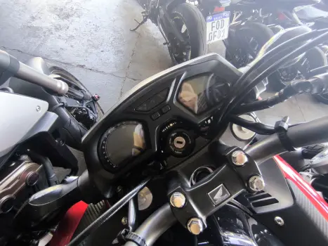HONDA CB 650 F ABS, Foto 3