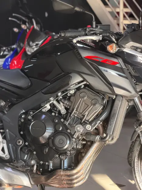 HONDA CB 650 F ABS, Foto 4