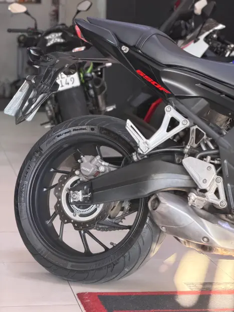 HONDA CB 650 F ABS, Foto 5