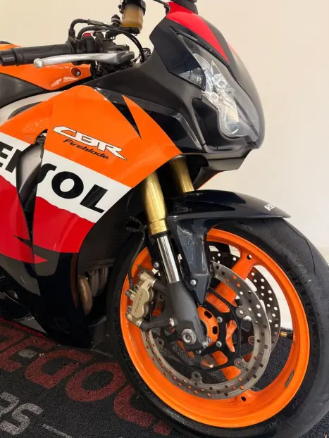 HONDA CBR 1000 RR REPSOL, Foto 7