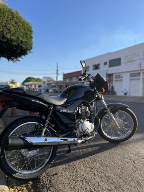 HONDA CG 150 FAN MIX ESI, Foto 2