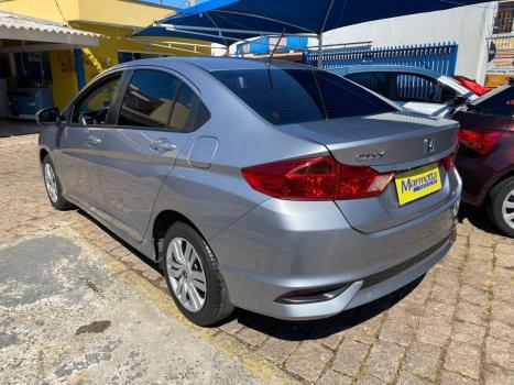 HONDA City Sedan 1.5 16V 4P PERSONAL FLEX AUTOMÁTICO, Foto 3 HONDA City Sedan 1.5 16V 4P PERSONAL FLEX AUTOMÁTICO, Foto 3