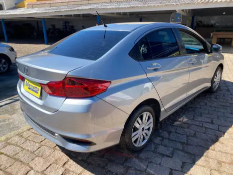 HONDA City Sedan 1.5 16V 4P PERSONAL FLEX AUTOMÁTICO, Foto 4 HONDA City Sedan 1.5 16V 4P PERSONAL FLEX AUTOMÁTICO, Foto 4