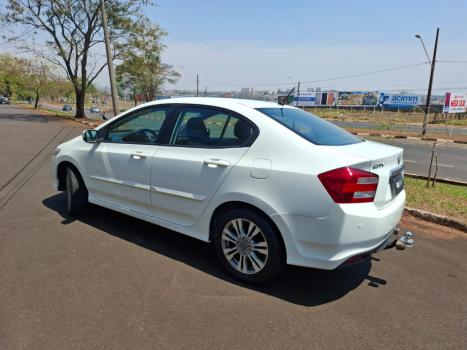 HONDA City Sedan 1.5 16V 4P LX FLEX AUTOMÁTICO, Foto 4 HONDA City Sedan 1.5 16V 4P LX FLEX AUTOMÁTICO, Foto 4