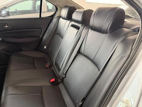 HONDA City Sedan 1.5 16V 4P FLEX TOURING AUTOM�TICO CVT, Foto 4