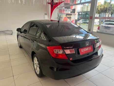 HONDA Civic 1.8 16V 4P FLEX LXS AUTOMTICO, Foto 5