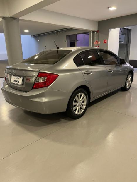 HONDA Civic 1.8 16V 4P FLEX LXS, Foto 4