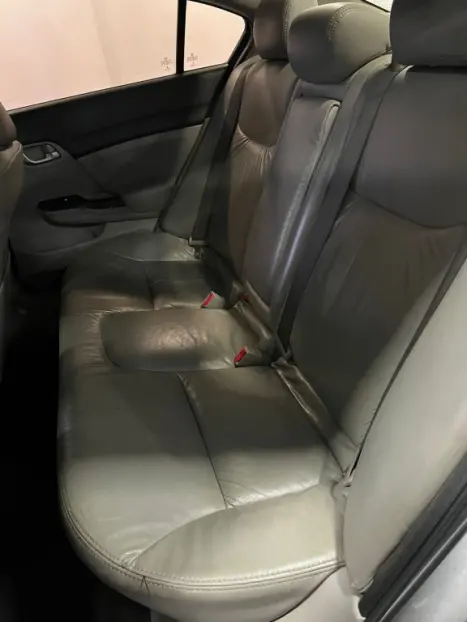 HONDA Civic 1.8 16V 4P FLEX LXS, Foto 16