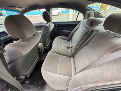 HONDA Civic 1.8 16V 4P FLEX LXS, Foto 8