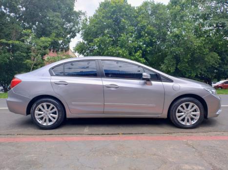 HONDA Civic 1.8 16V 4P FLEX LXS AUTOM�TICO, Foto 3