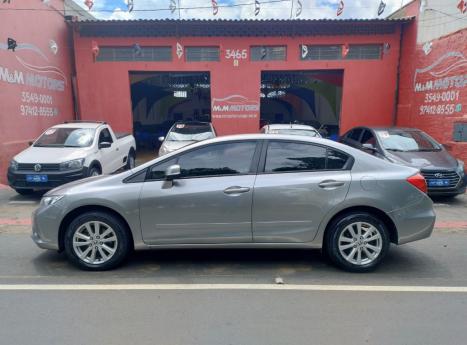 HONDA Civic 1.8 16V 4P FLEX LXS AUTOM�TICO, Foto 5