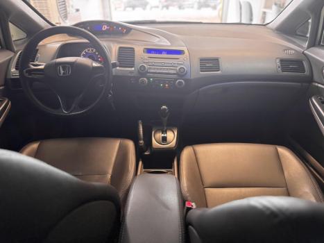 HONDA Civic 1.8 16V 4P FLEX LXS AUTOM�TICO, Foto 9