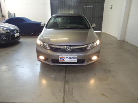 HONDA Civic 1.8 16V 4P FLEX LXS AUTOM�TICO, Foto 1